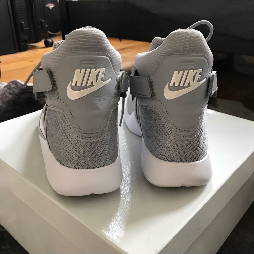 Gray Nike Incursion High Tops - Picture 2 of 4